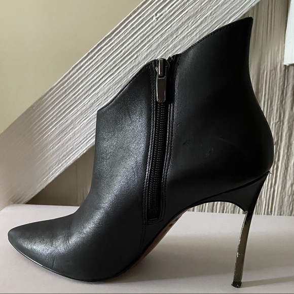Enzo Angiolini Shoes - Enzo Angiolini Black Ankle Boots Stiletto Heels 8M